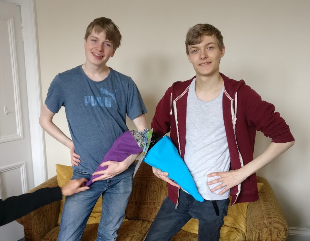 Unusual Gift Wrap Blyth & Bonnie