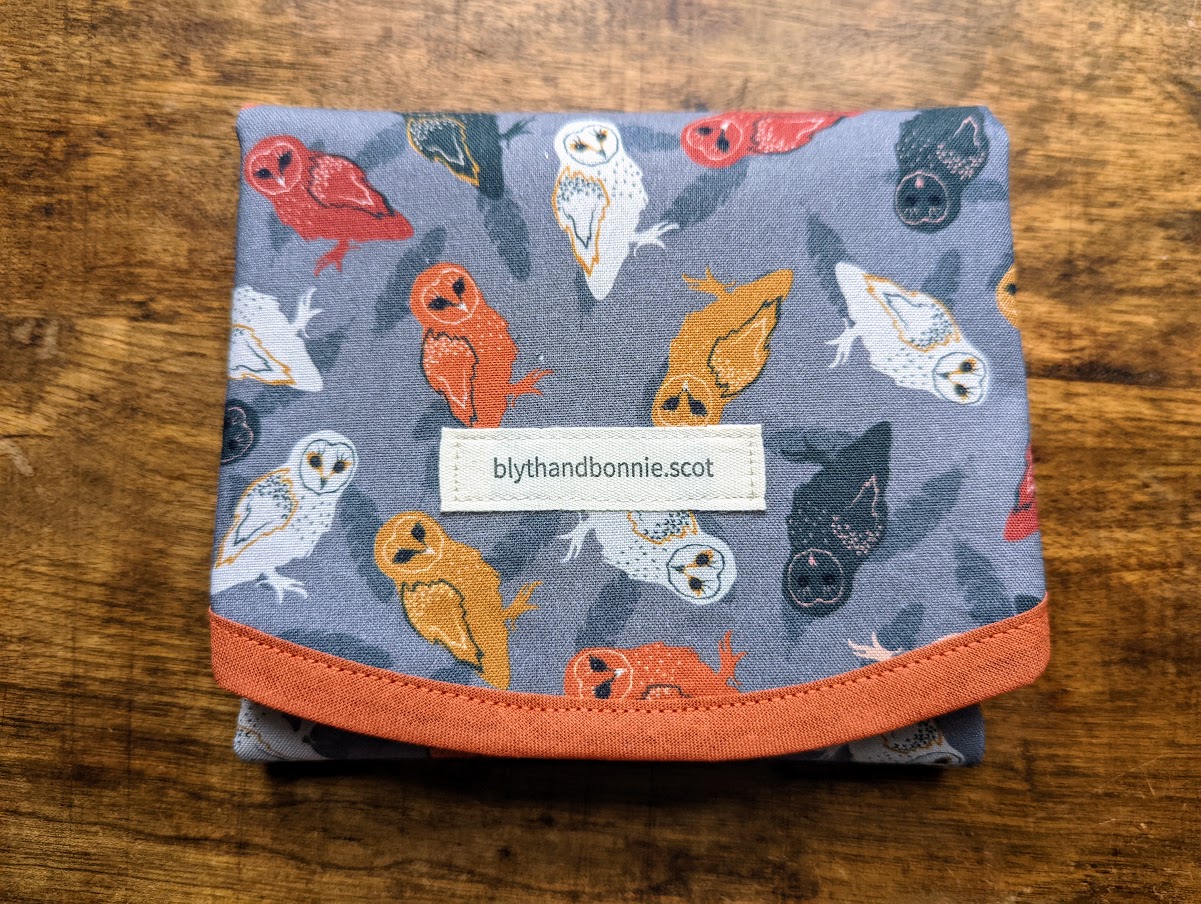 Scattered Owls Sandwich Wrap Blyth & Bonnie